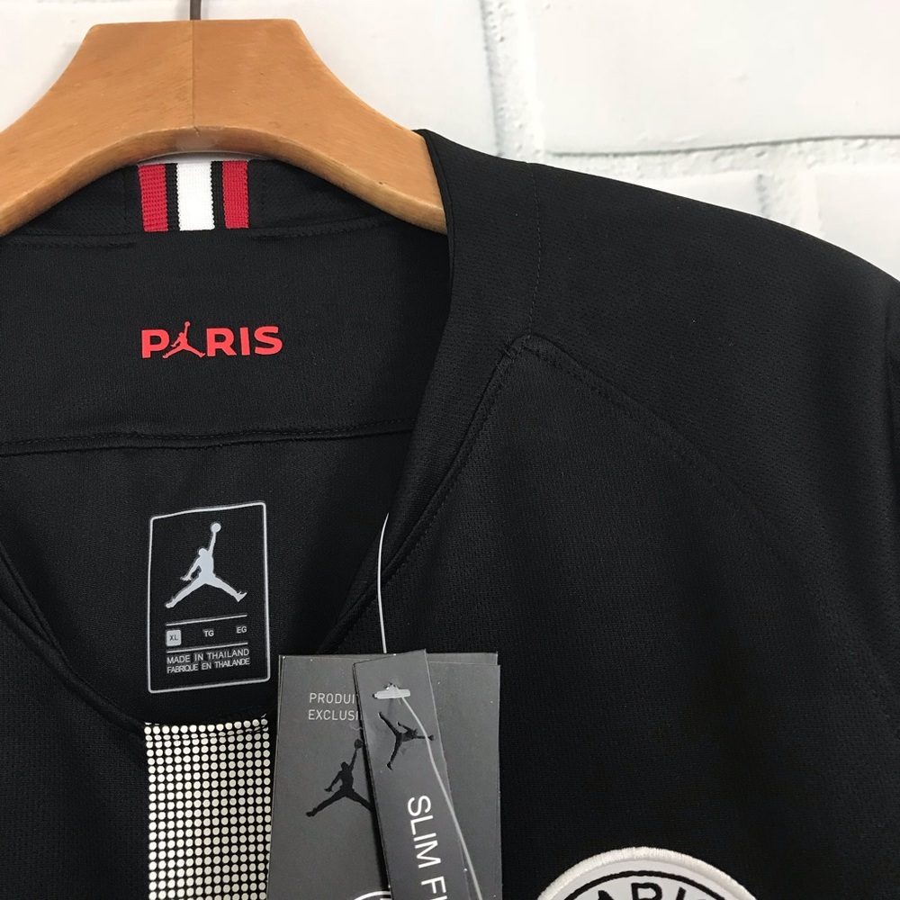 Jordan Paris Soccer PSG Saint Germain Jersey Shirt - Picture 6 of 8